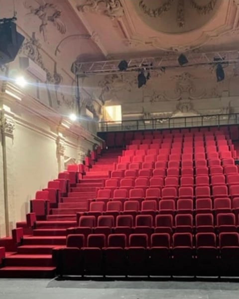 Théâtre Des Gémeaux - Avignon