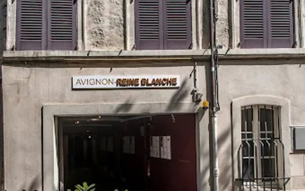 Avignon Reine Blanche