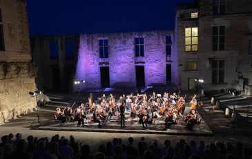 Youth Orchestra of Bucks County au Château de La Tour d'Aigues