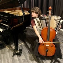 Récital dé-Piano-té ! (spectacle pianistique + théâtre, vidéo et danse)