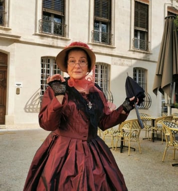 Visite insolite Avignon la Rouge