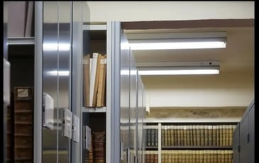 Découvrez les coulisses de la Bibliothèque Ceccano : Visite d'un magasin de conservation