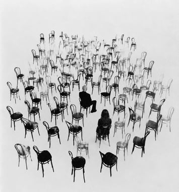 Les Chaises