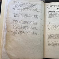 Restaurer pour transmettre par les archives municipales de Valréas