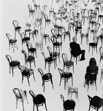 Les Chaises